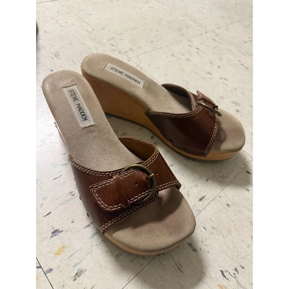Steve Madden Brown Leather Wood Wedge Sandals Buckle Y2K Size 8 Festival Boho